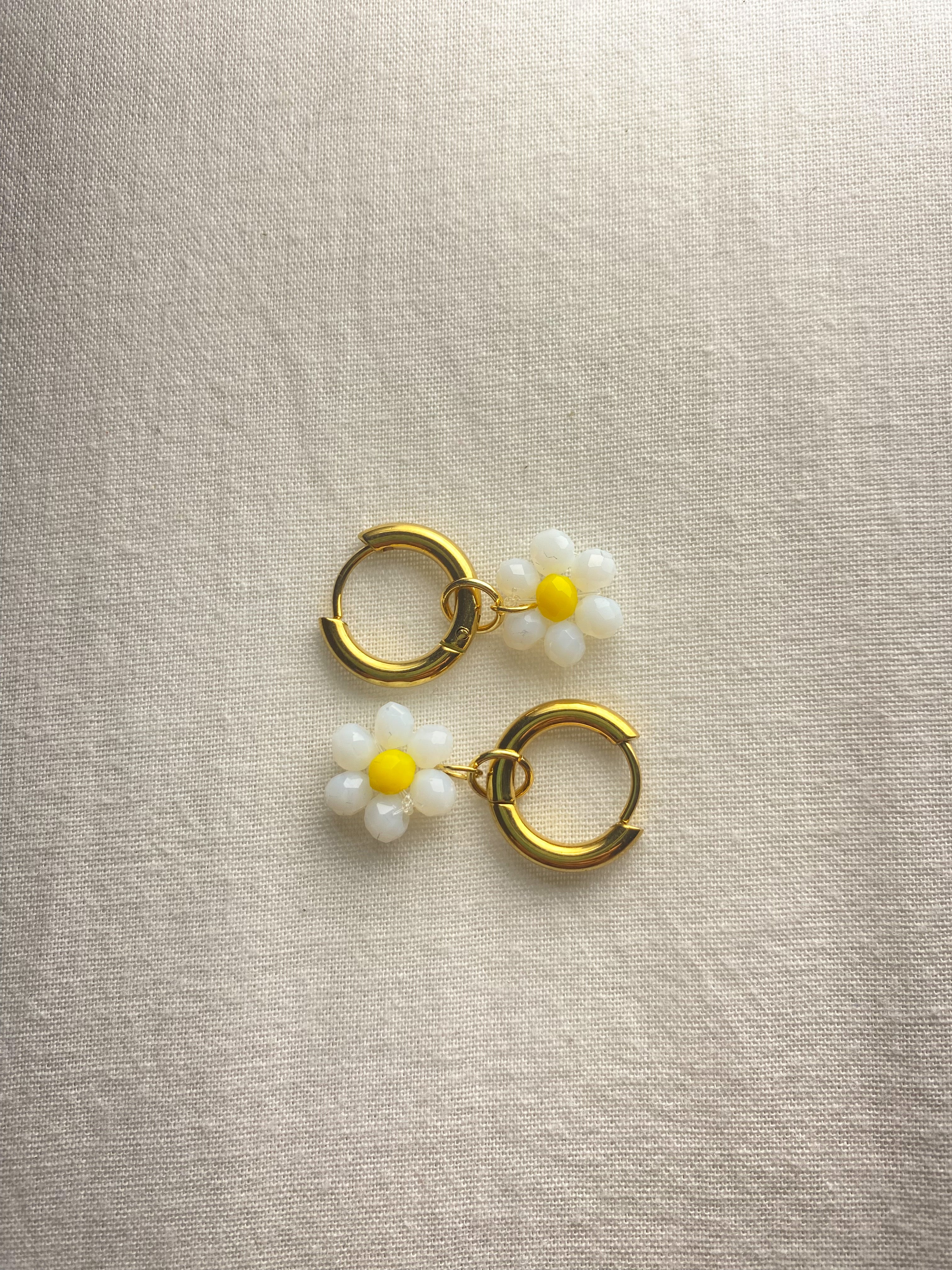 Daisy Crystal Earrings