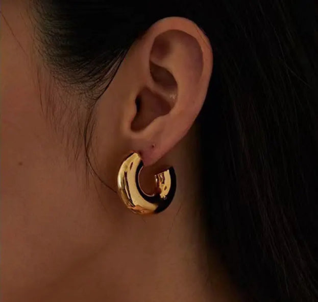 Chunky Gold Earring