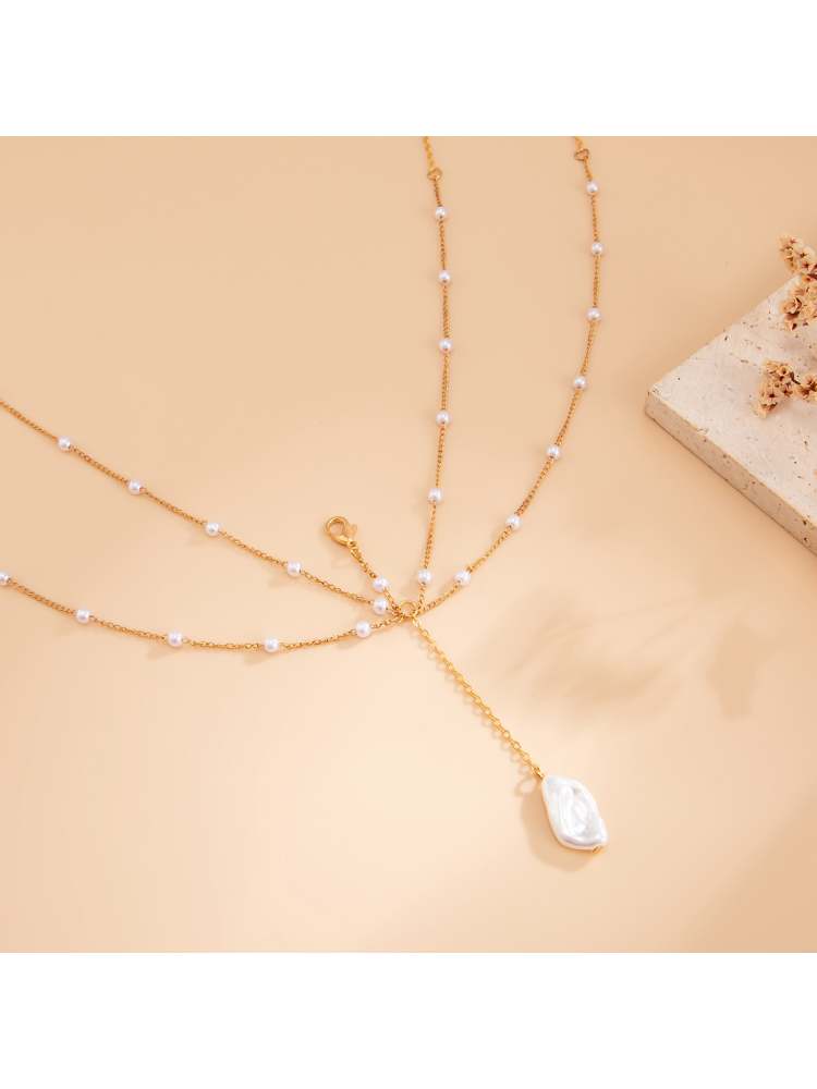 Bust Chain Decor